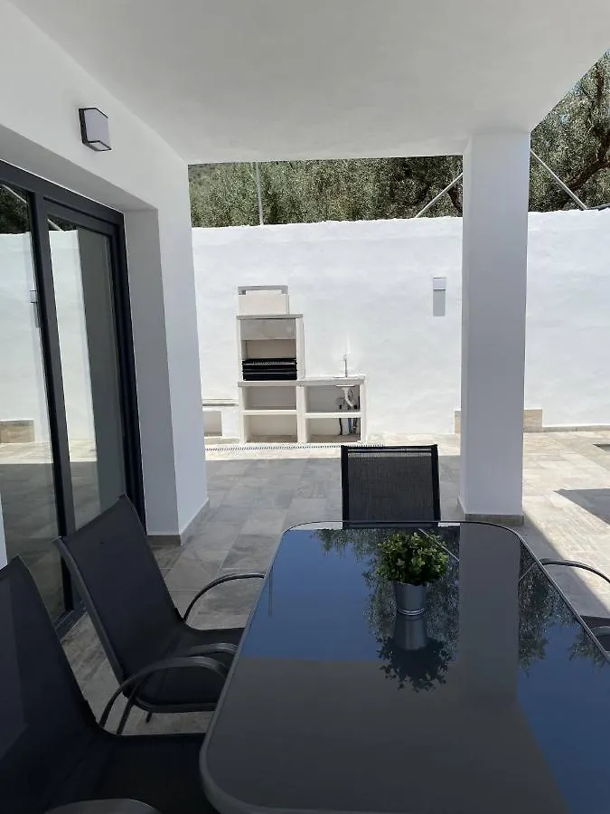 Villa La Fuente Mondron