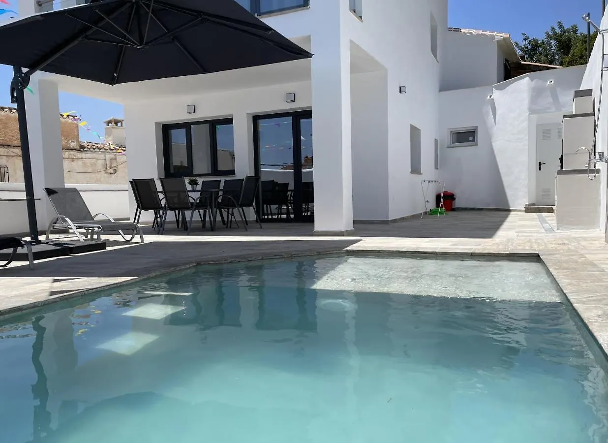 Villa La Fuente Mondron 0*,  Spain
