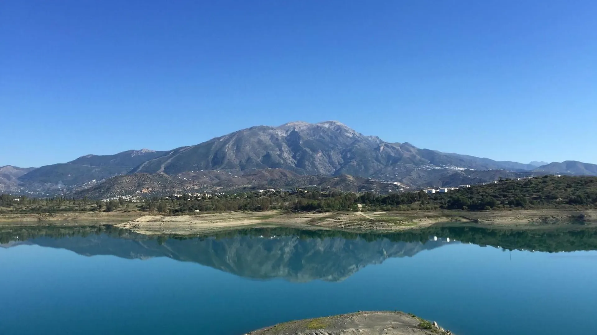 Villa La Fuente Mondron 0*,  Spain
